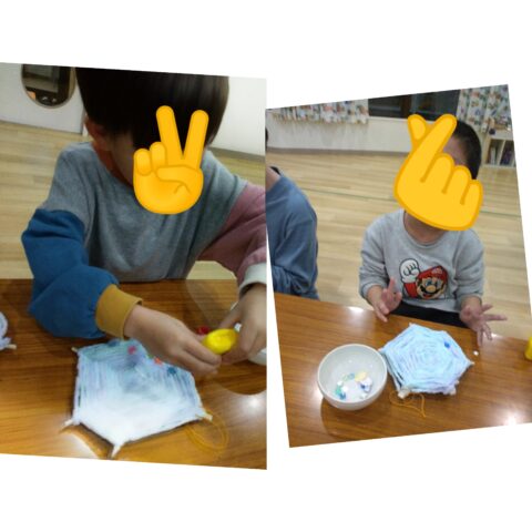 🕸️✨クモの巣づくりの続き！今日は飾りつけ🎨✨🕷️